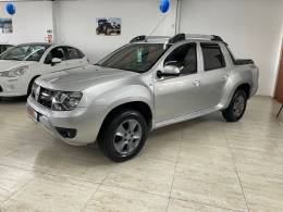 RENAULT - DUSTER OROCH - 2017/2017 - Prata - R$ 74.900,00