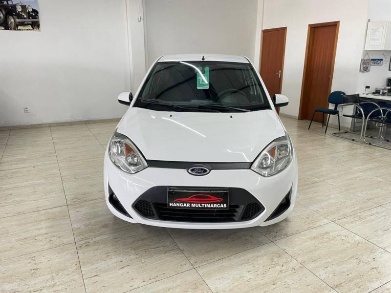 FORD - FIESTA - 2013/2013 - Branca - R$ 34.900,00