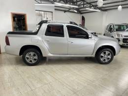 RENAULT - DUSTER OROCH - 2017/2017 - Prata - R$ 74.900,00