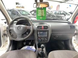 CHEVROLET - CORSA - 2007/2008 - Branca - R$ 21.500,00