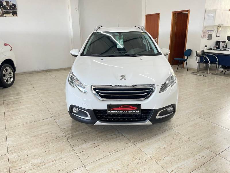 PEUGEOT - 2008 - 2015/2016 - Branca - R$ 53.900,00