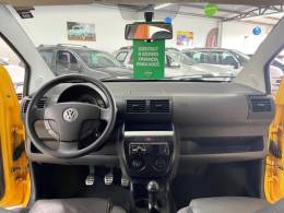 VOLKSWAGEN - CROSSFOX - 2005/2005 - Amarela - R$ 29.900,00