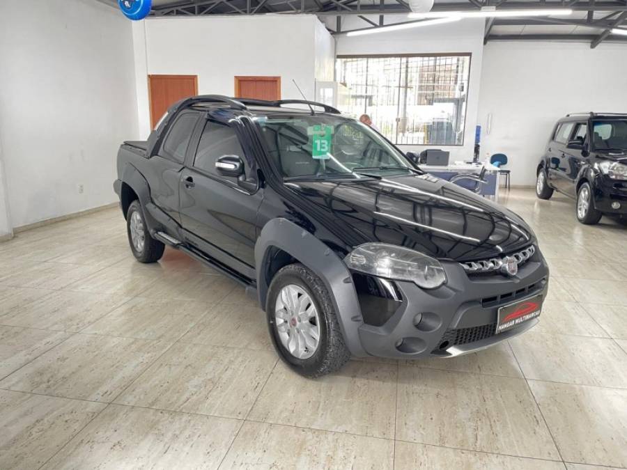 FIAT - STRADA - 2013/2013 - Preta - R$ 56.900,00