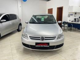 VOLKSWAGEN - VOYAGE - 2010/2011 - Prata - R$ 32.900,00