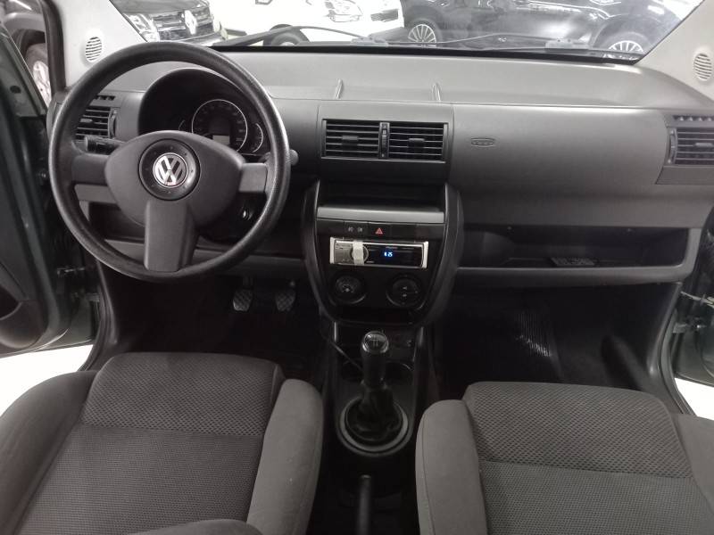 VOLKSWAGEN - FOX - 2009/2010 - Cinza - R$ 26.900,00