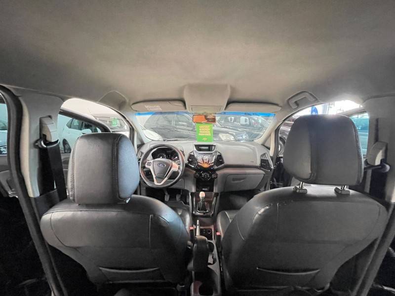 FORD - ECOSPORT - 2014/2015 - Preta - R$ 56.900,00