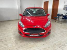 FORD - FIESTA - 2015/2016 - Vermelha - R$ 48.900,00