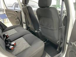 FORD - FIESTA - 2013/2013 - Branca - R$ 34.900,00