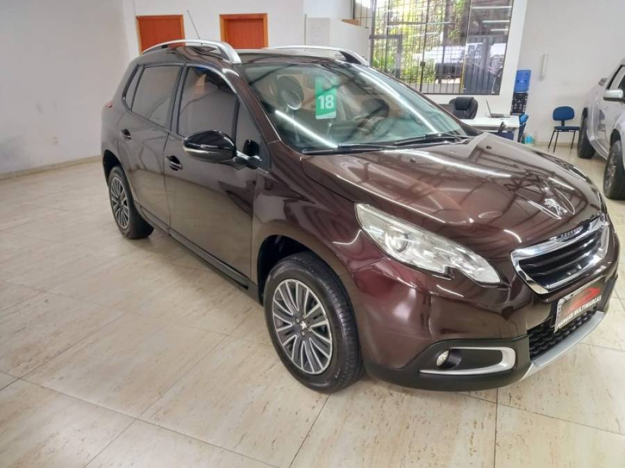 PEUGEOT - 2008 - 2017/2018 - Marrom - R$ 58.900,00