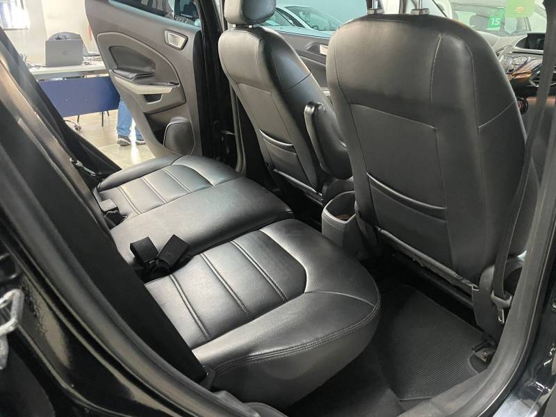 FORD - ECOSPORT - 2014/2015 - Preta - R$ 56.900,00
