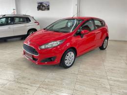 FORD - FIESTA - 2015/2016 - Vermelha - R$ 48.900,00