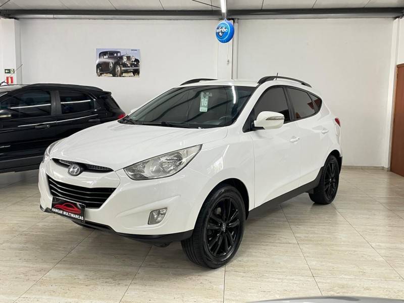 HYUNDAI - IX35 - 2015/2016 - Branca - R$ 77.900,00