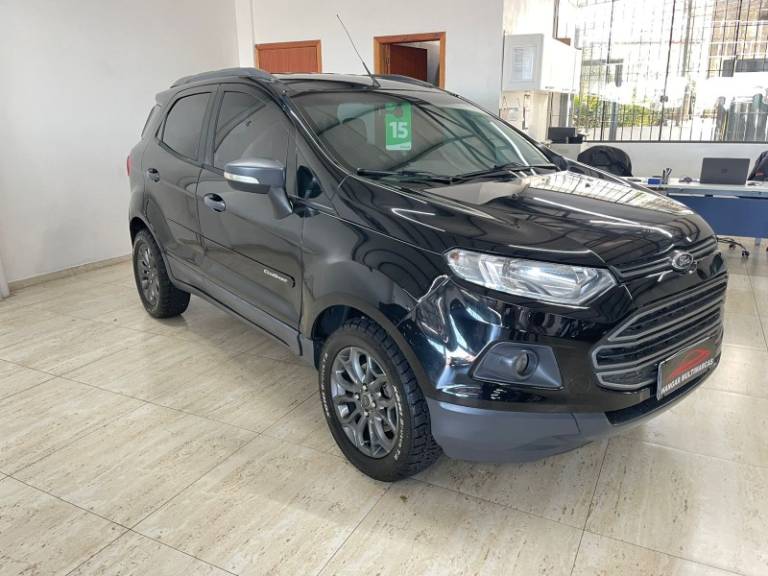 FORD - ECOSPORT - 2014/2015 - Preta - R$ 56.900,00