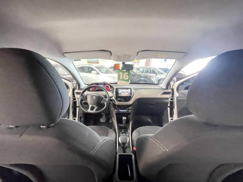 PEUGEOT - 2008 - 2015/2016 - Branca - R$ 53.900,00