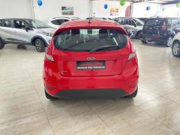FORD - FIESTA - 2015/2016 - Vermelha - R$ 48.900,00