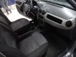 RENAULT - SANDERO - 2008/2009 - Cinza - R$ 28.900,00