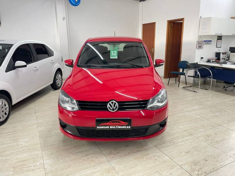 VOLKSWAGEN - FOX - 2012/2012 - Vermelha - R$ 32.900,00