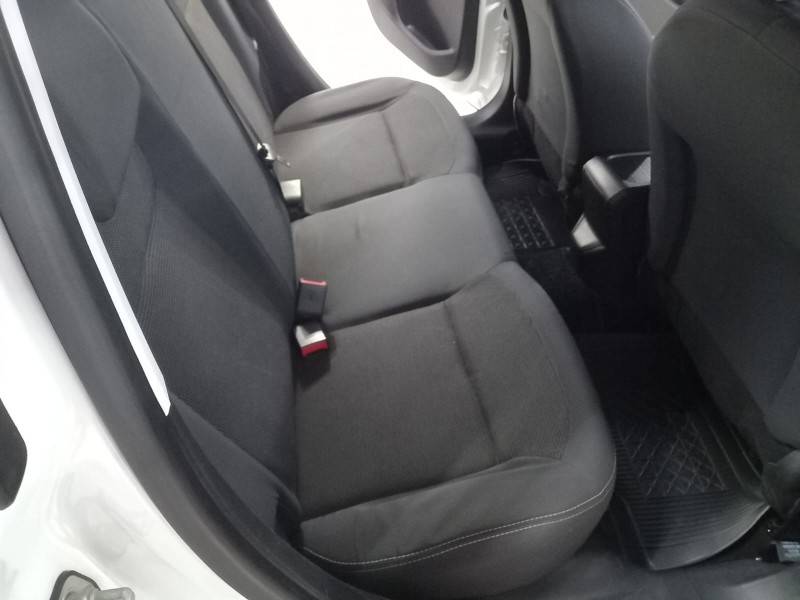 PEUGEOT - 2008 - 2016/2017 - Branca - R$ 58.900,00
