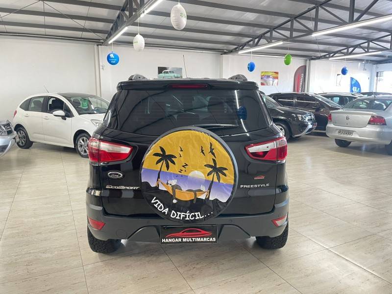 FORD - ECOSPORT - 2014/2015 - Preta - R$ 56.900,00