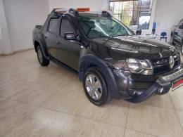 RENAULT - DUSTER OROCH - 2018/2019 - Preta - R$ 76.900,00