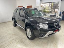 RENAULT - DUSTER - 2016/2017 - Preta - R$ 64.900,00