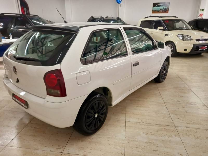 VOLKSWAGEN - GOL - 2012/2013 - Branca - R$ 20.900,00