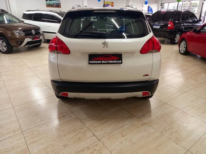 PEUGEOT - 2008 - 2016/2017 - Branca - R$ 58.900,00