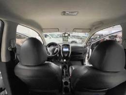 NISSAN - VERSA - 2016/2016 - Branca - R$ 52.900,00