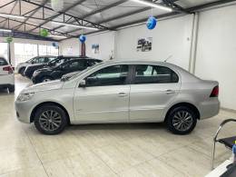 VOLKSWAGEN - VOYAGE - 2010/2011 - Prata - R$ 32.900,00