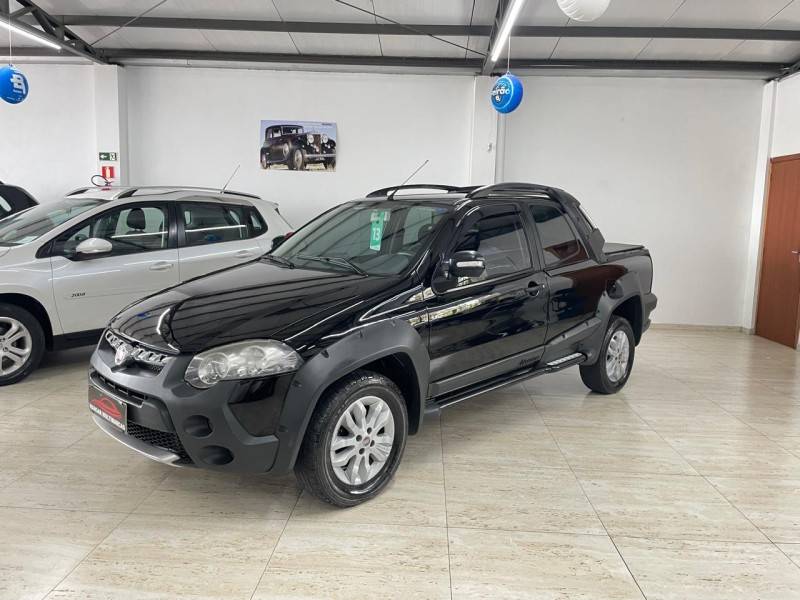 FIAT - STRADA - 2013/2013 - Preta - R$ 56.900,00