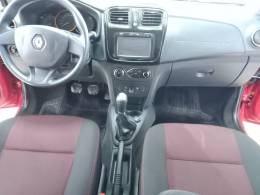 RENAULT - SANDERO - 2015/2016 - Vermelha - R$ 49.900,00