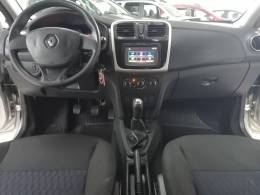 RENAULT - SANDERO - 2016/2017 - Prata - R$ 45.900,00