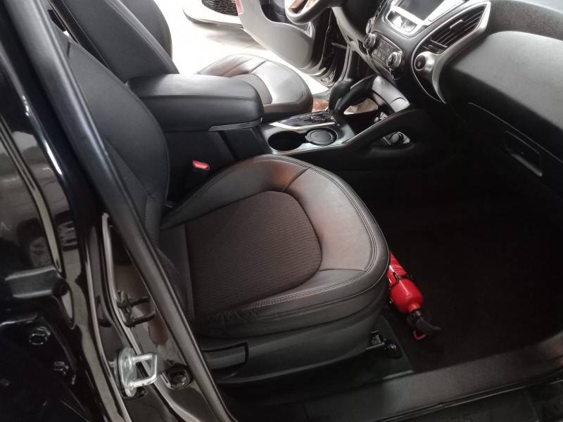 HYUNDAI - IX35 - 2014/2015 - Preta - R$ 73.900,00