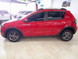 RENAULT - SANDERO - 2015/2016 - Vermelha - R$ 49.900,00