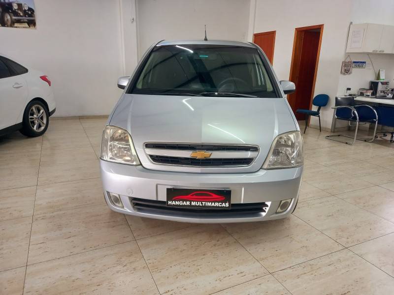 CHEVROLET - MERIVA - 2010/2011 - Prata - R$ 30.900,00