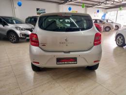 RENAULT - SANDERO - 2016/2017 - Prata - R$ 45.900,00