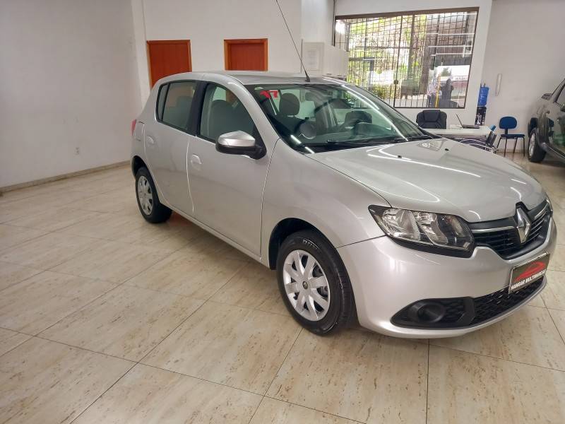 RENAULT - SANDERO - 2016/2017 - Prata - R$ 45.900,00